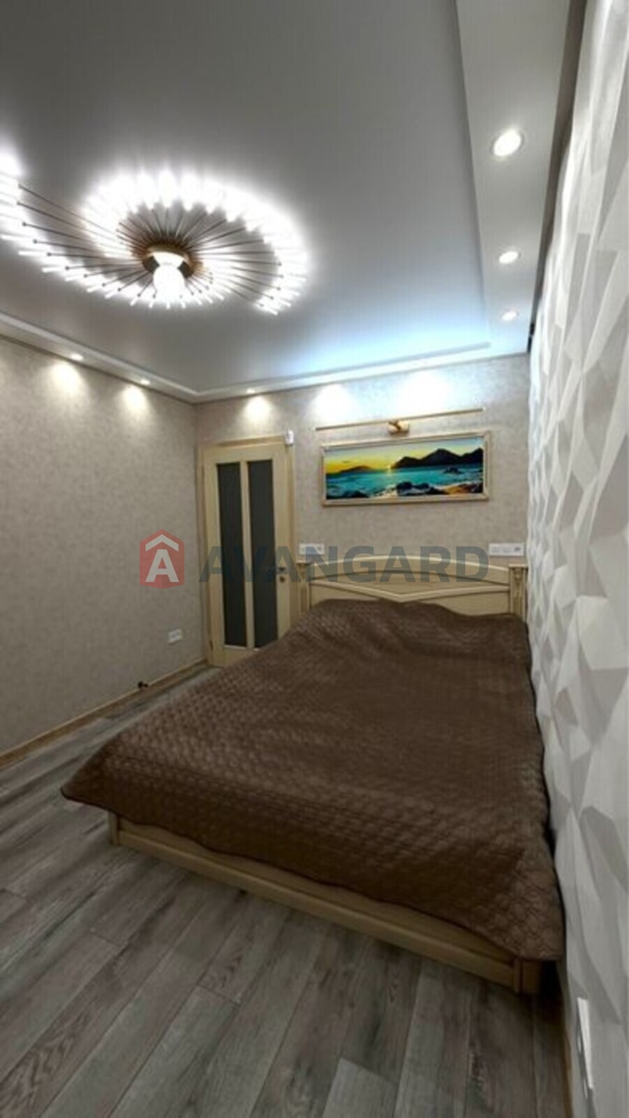 2 ��. ��������, 76/-/11 ��. �., 1/10 ������ ���� 15