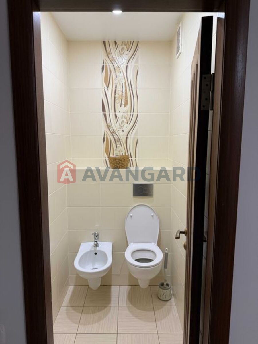 2 ��. ��������, 70/-/12 ��. �., 9/9 ������ ���� 11