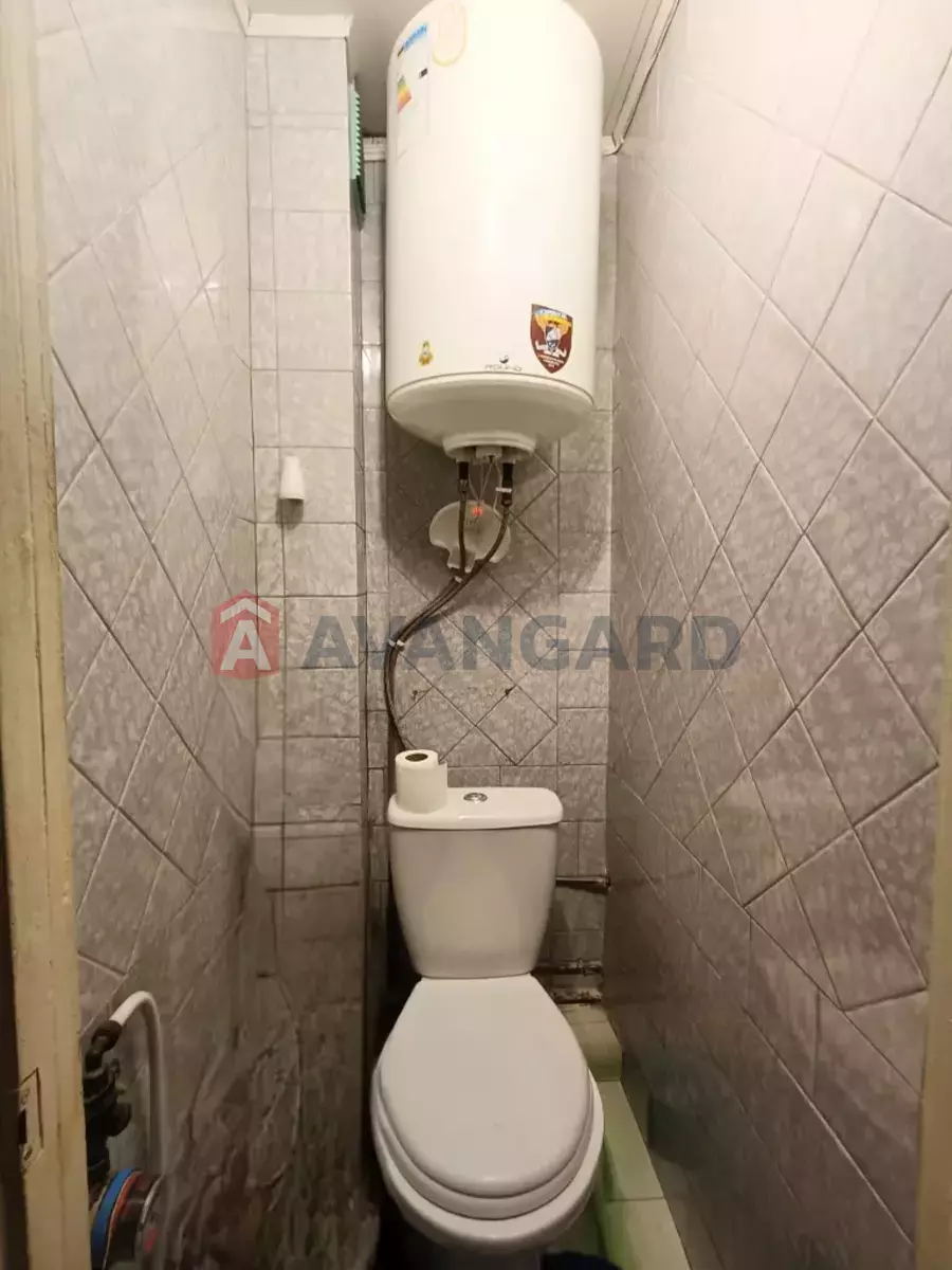 2 ����. ��������, 52/-/9 ��. �., 1/9 ���� ���� 8