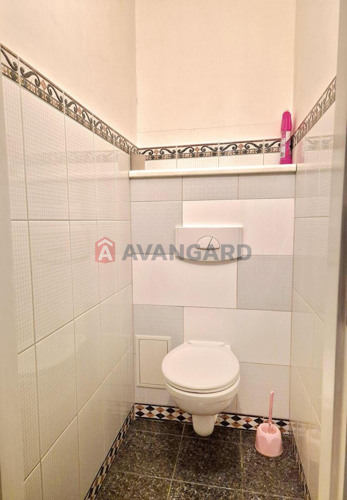 3 ��. ��������, 70/-/9 ��. �., 2/5 ������ ���� 7