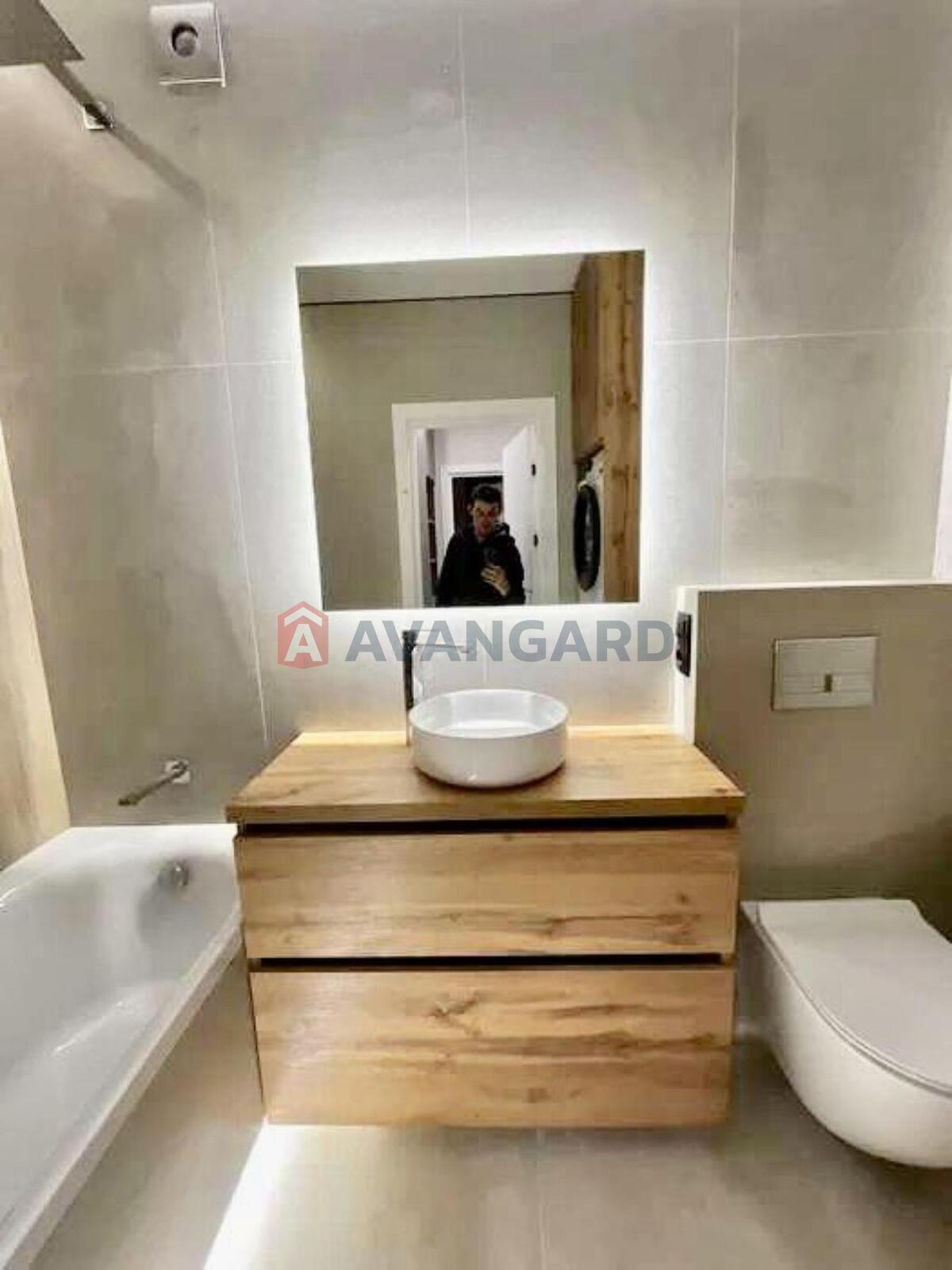 1 ��. ��������, 41/12/18 ��. �., 9/11 ������ ���� 14