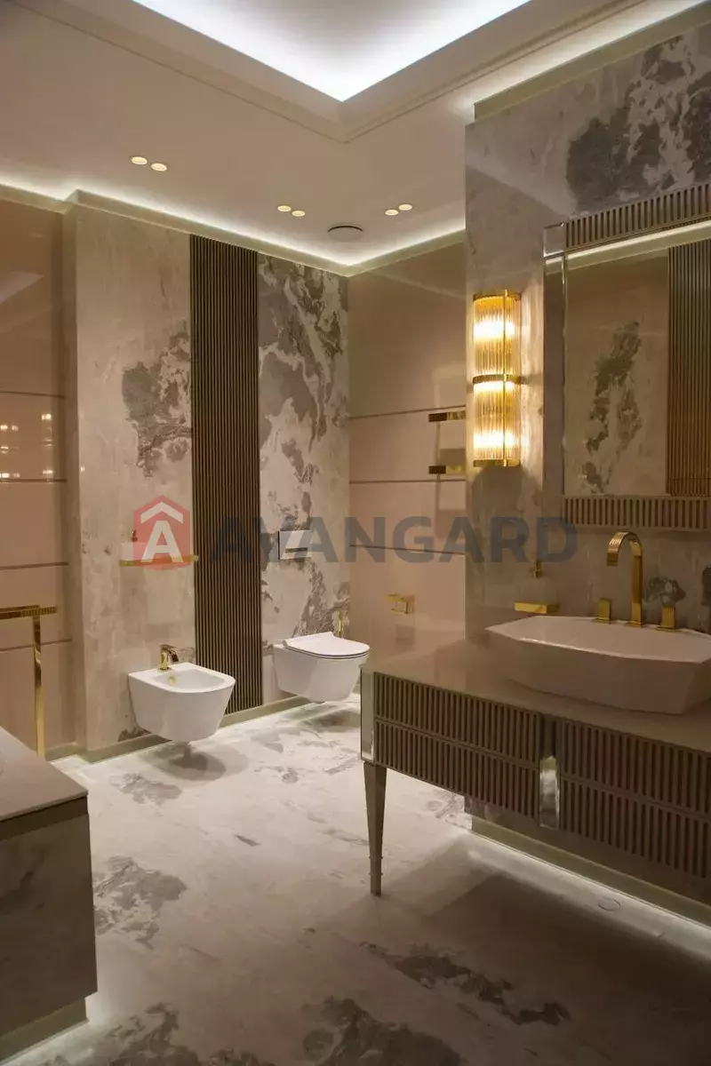 3 ��. ��������, 270/-/50 ��. �., 3/7 ������ ���� 10