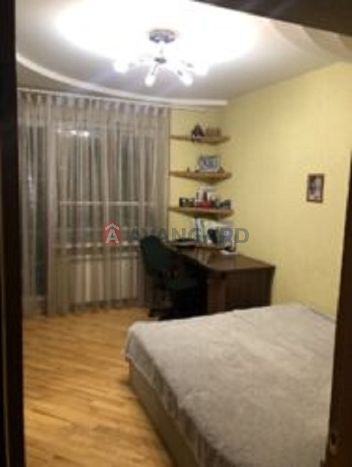 3 ��. ��������, 105/40/13 ��. �., 16/16 ������ ���� 14