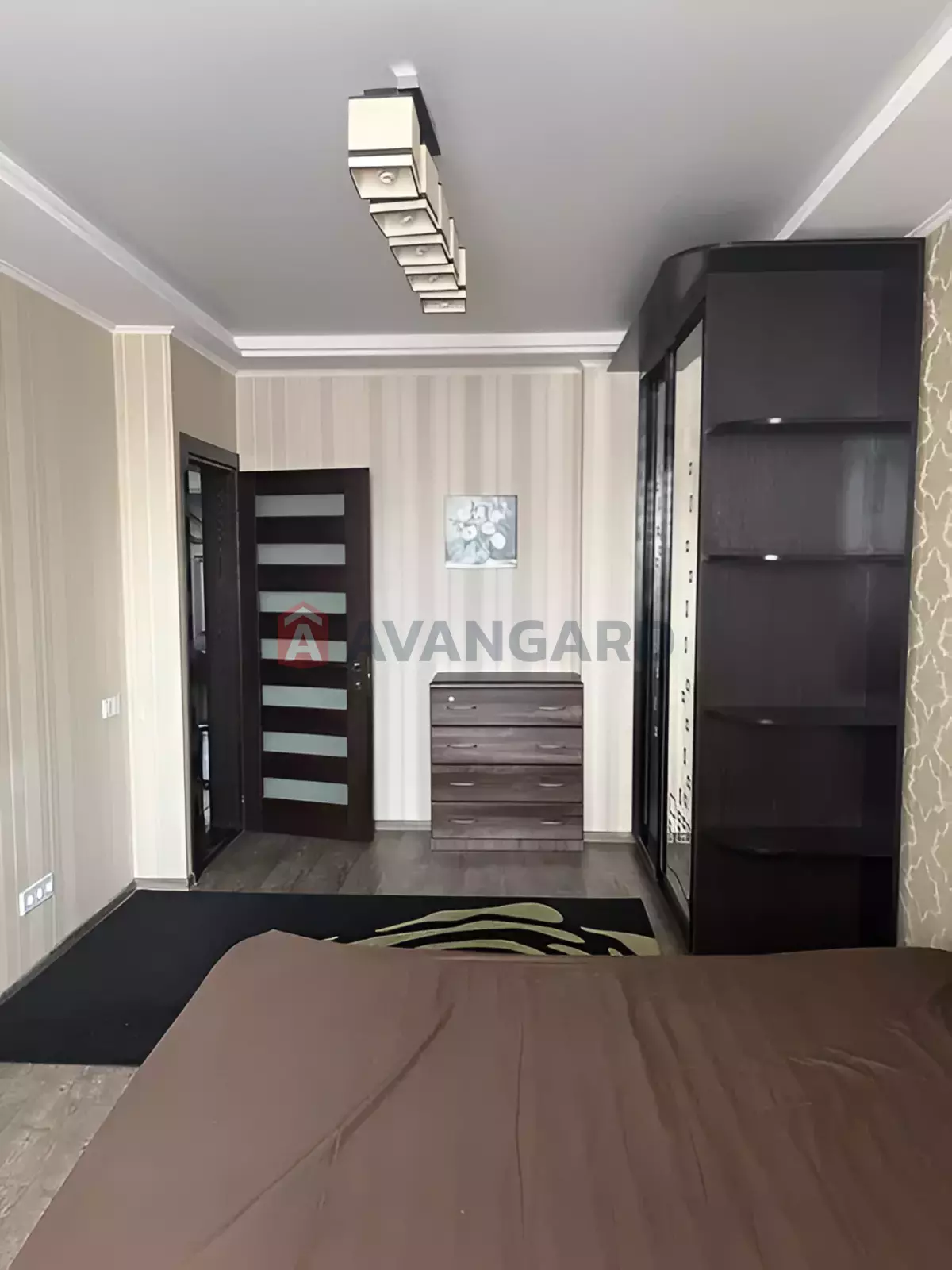 1 ��. ��������, 41/-/10 ��. �., 12/23 ������ ���� 2