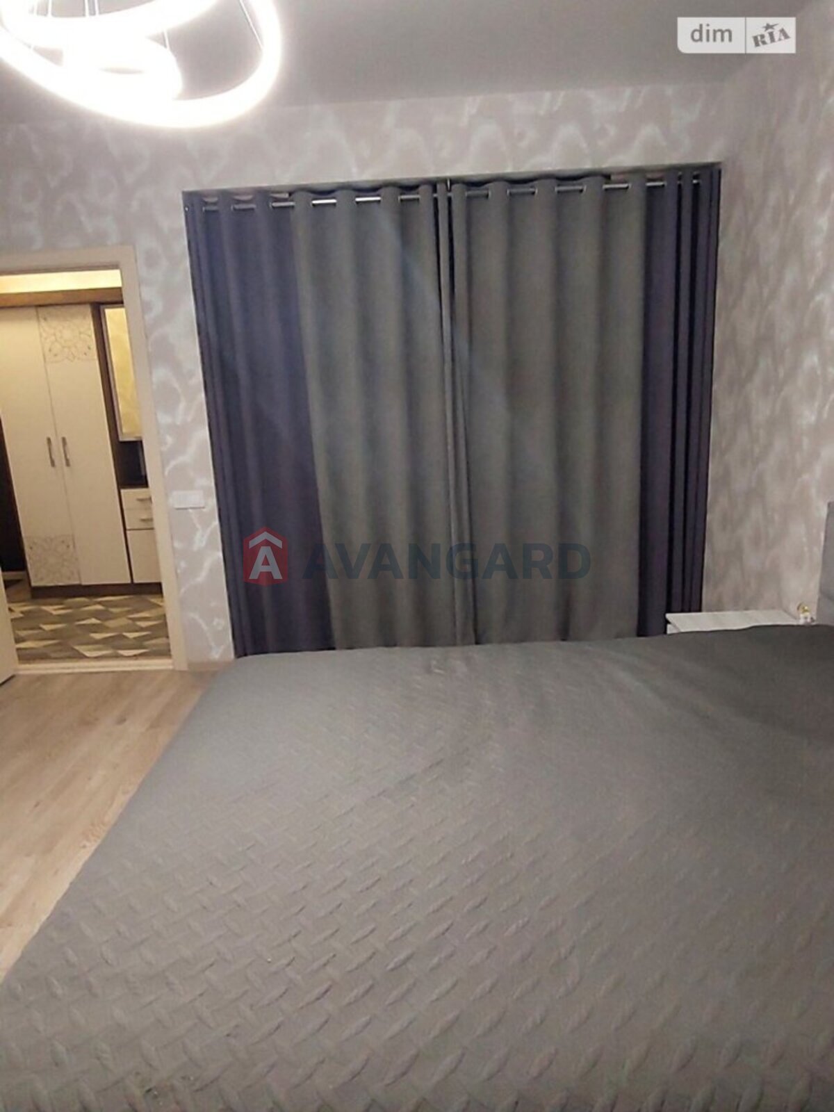 1 ��. ��������, 57/20/23 ��. �., 6/8 ������ ���� 21