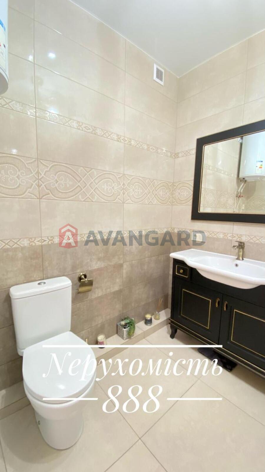 2 ��. ��������, 70/20/20 ��. �., 8/11 ������ ���� 13