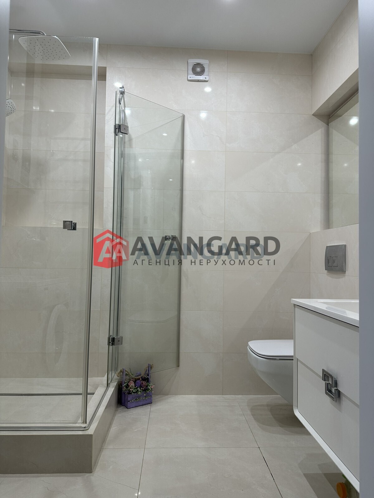 2 ��. ��������, 74/-/17 ��. �., 6/7 ������ ���� 11