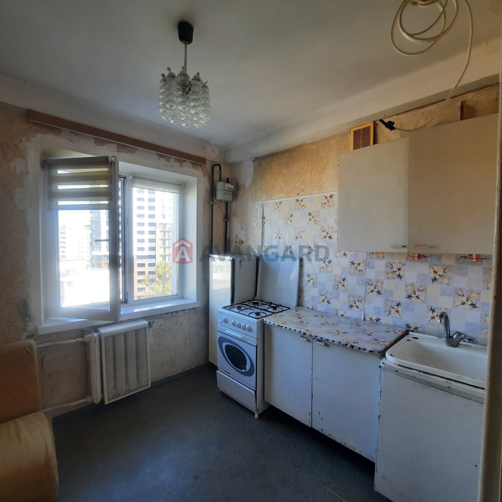 2 ��. ��������, 47/29/6 ��. �., 9/9 ������ ���� 4