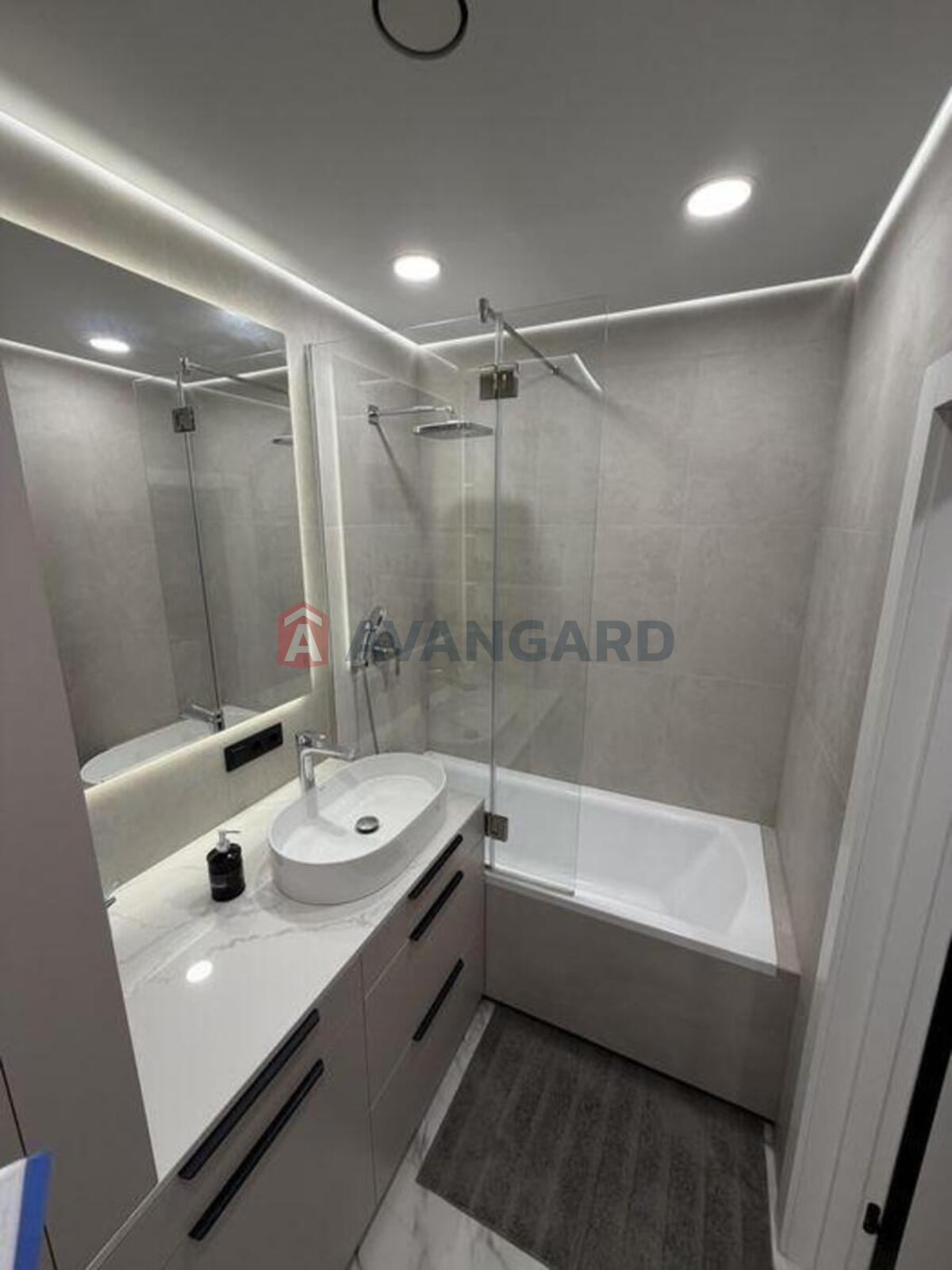 2 ��. ��������, 71/-/21 ��. �., 3/25 ������ ���� 3