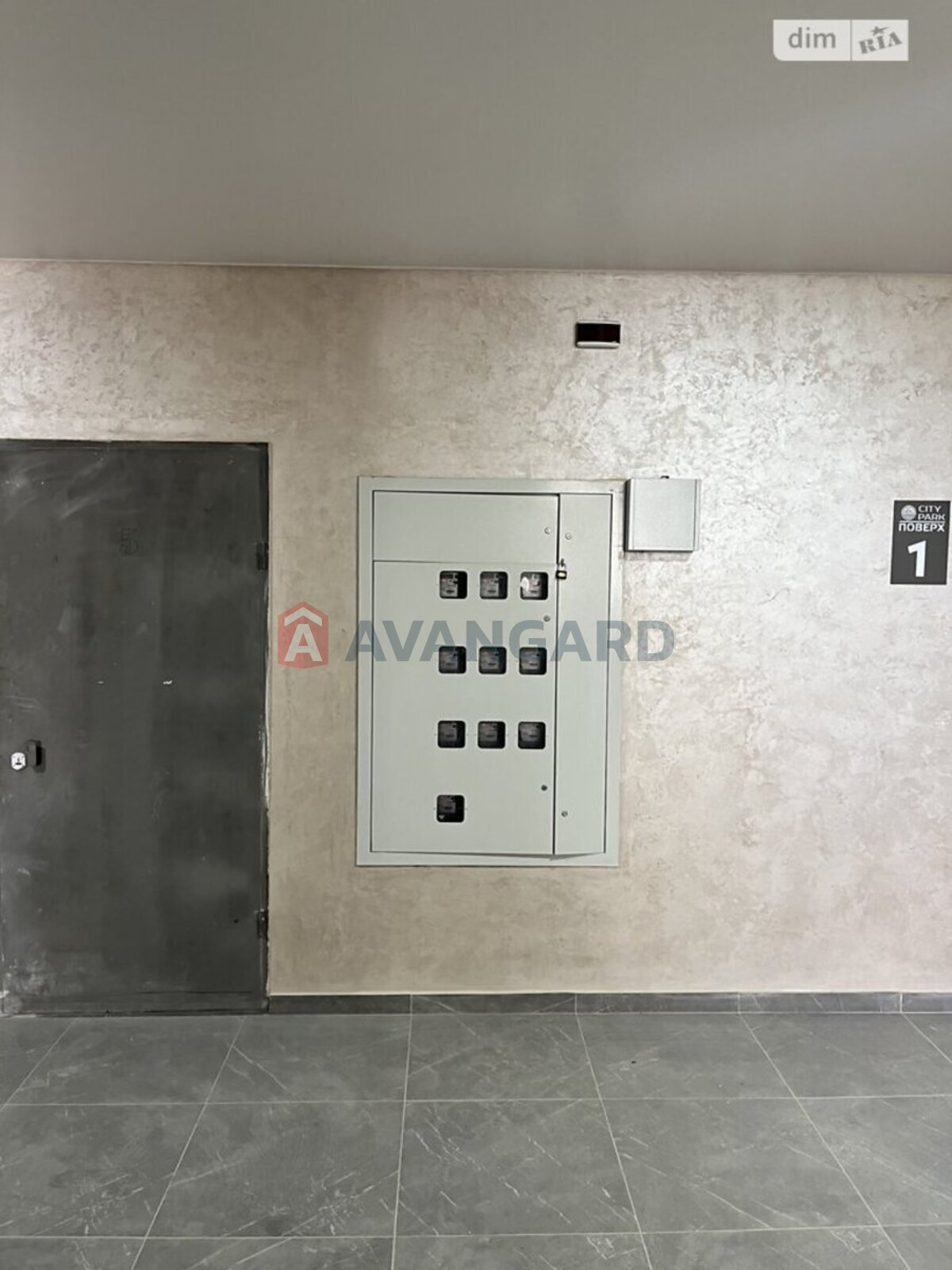 1 ��. ��������, 45/15/19 ��. �., 1/7 ������ ���� 6