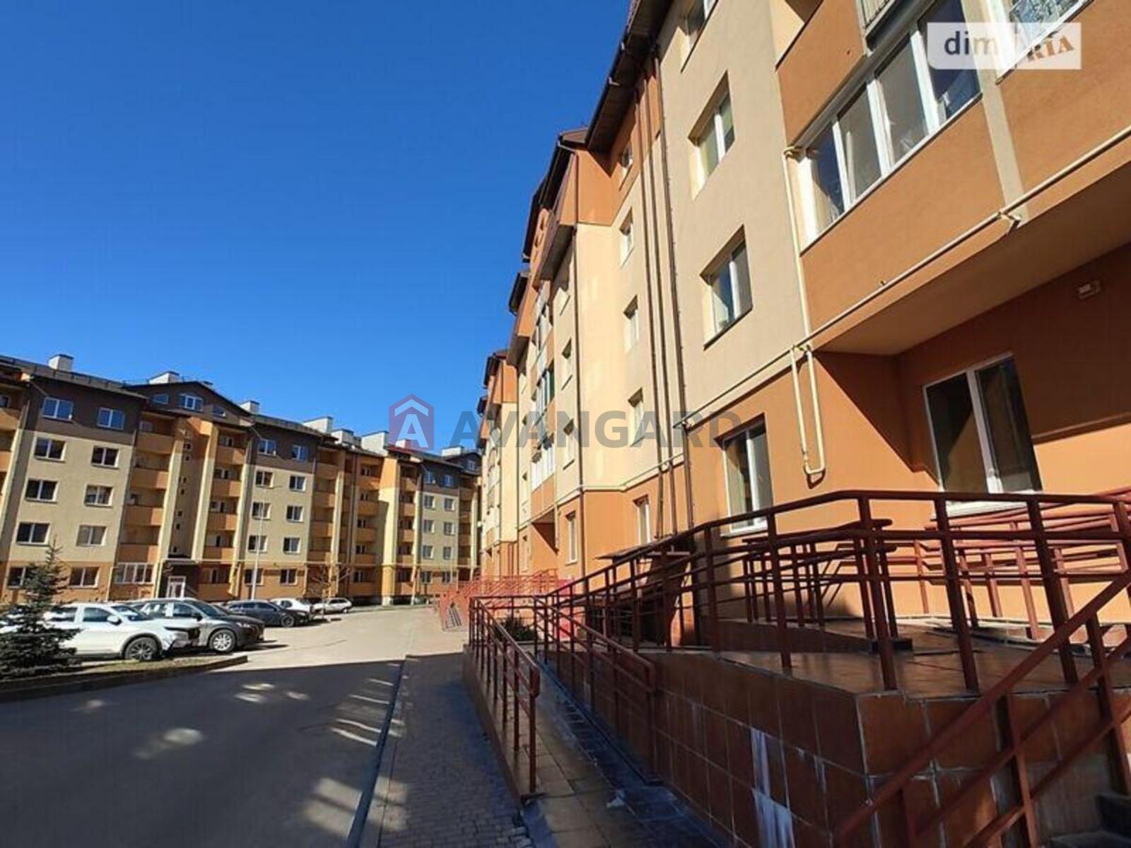 1 ��. ��������, -/-/- ��. �., 3/5 ������ ���� 10