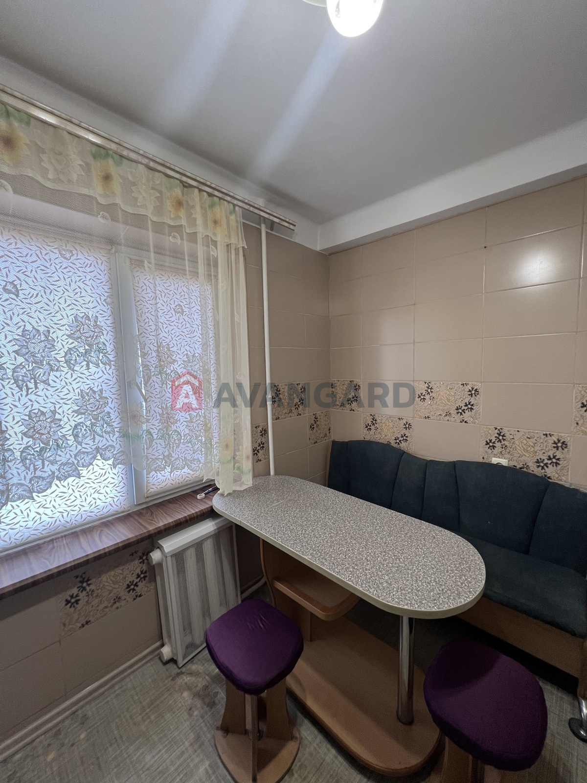 3 ��. ��������, 69/-/9 ��. �., 7/9 ������ ���� 20