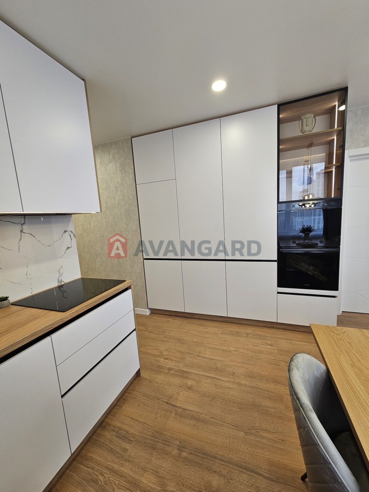 1 ��. ��������, 43/13/23 ��. �., 15/20 ������ ���� 3