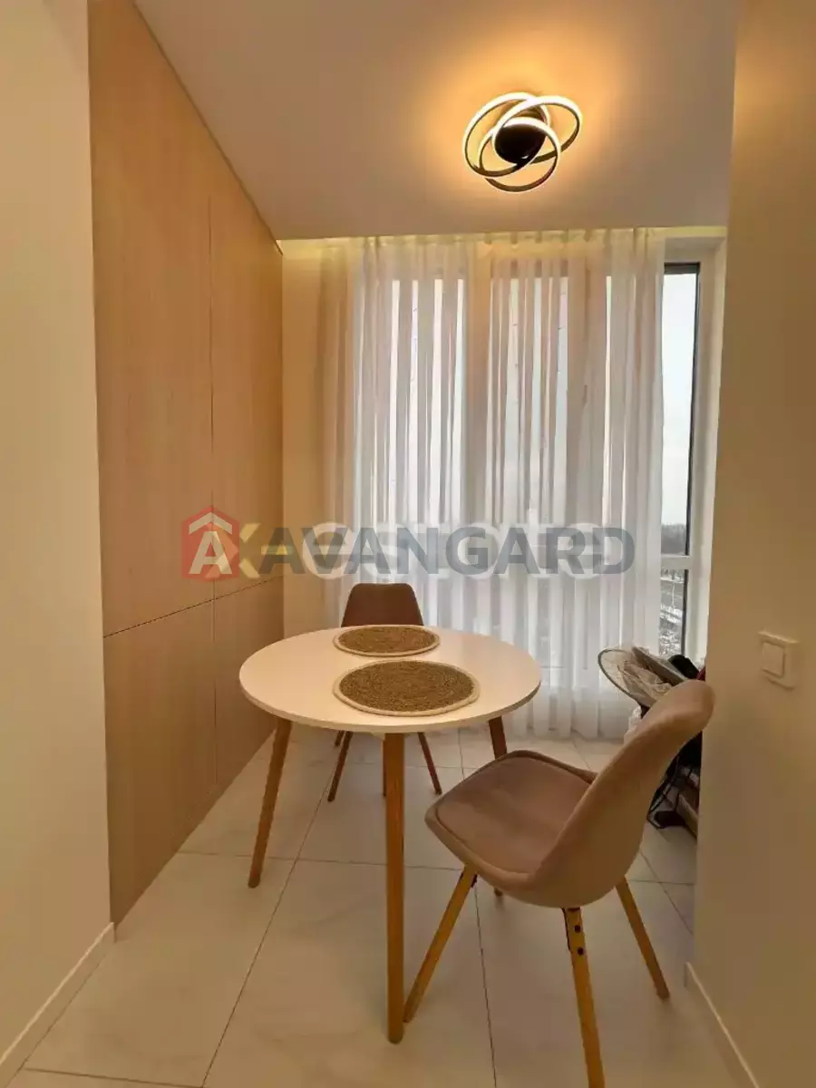 2 ��. ��������, 49/34/12 ��. �., 10/12 ������ ���� 6