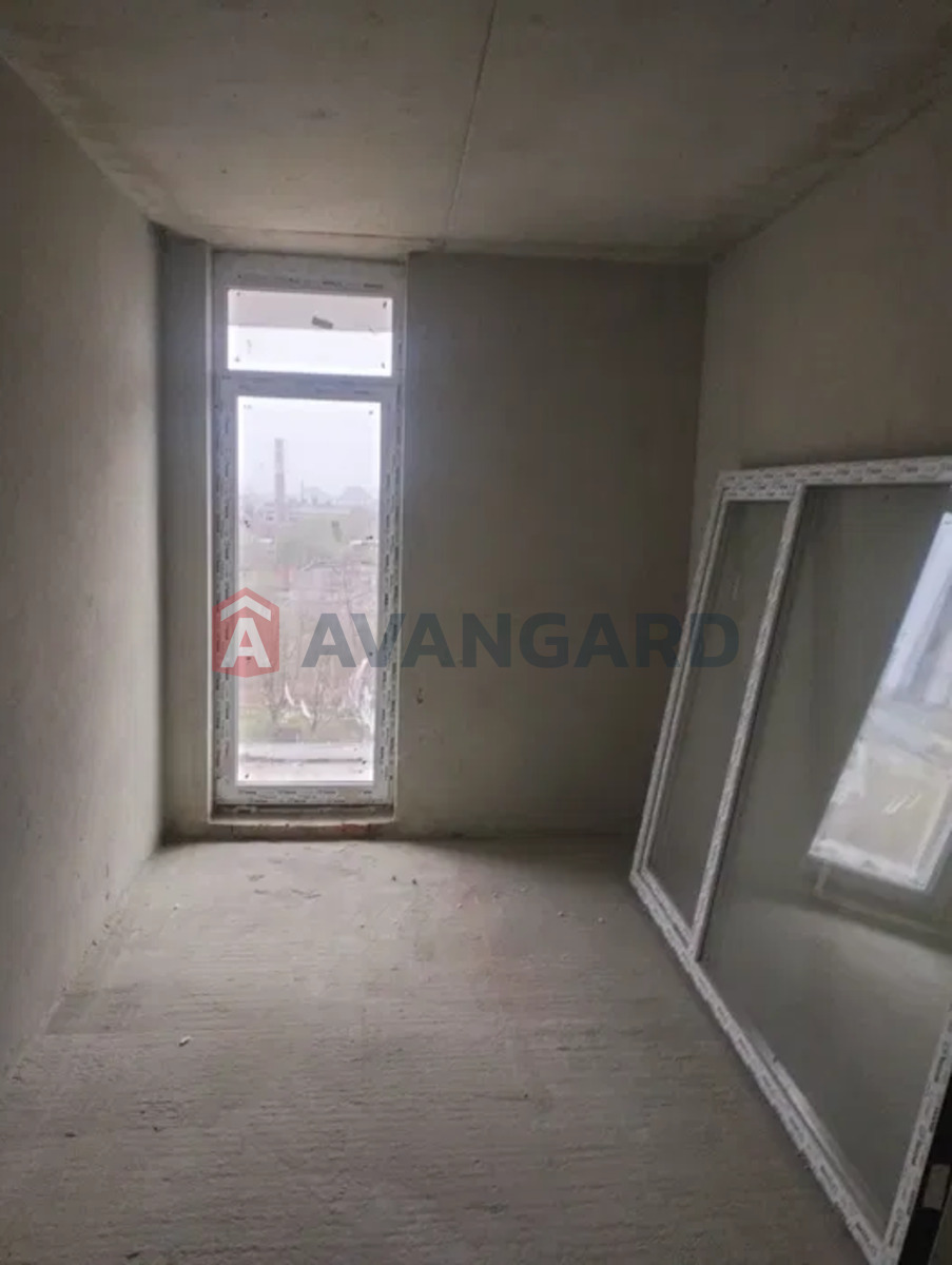 2 ��. ��������, 55/-/17 ��. �., 4/6 ������ ���� 8