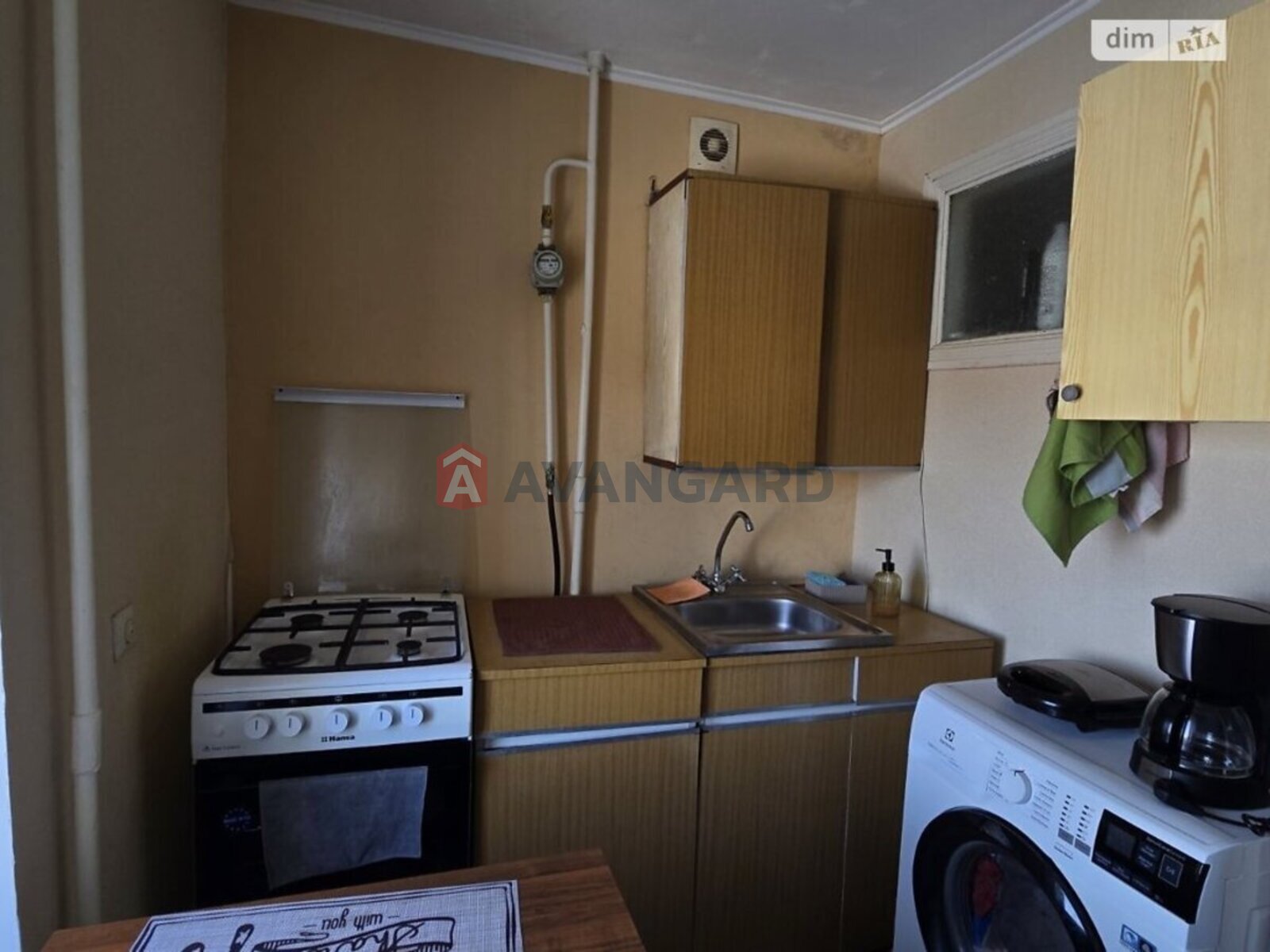 1 ��. ��������, 29/-/- ��. �., 5/10 ������ ���� 4