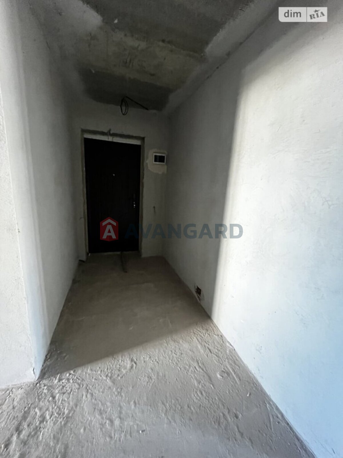 2 ��. ��������, 77/51/- ��. �., 3/10 ������ ���� 4