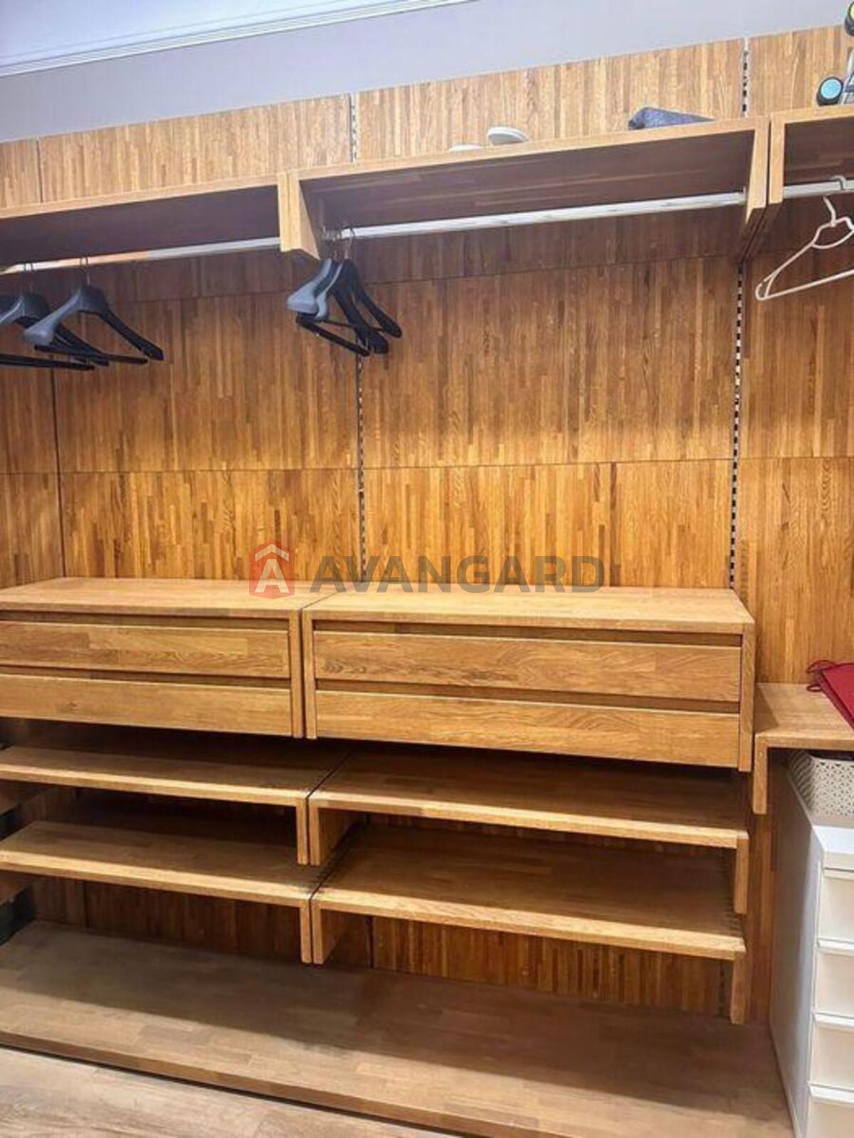 4 ��. ��������, 170/-/30 ��. �., 2/9 ������ ���� 16