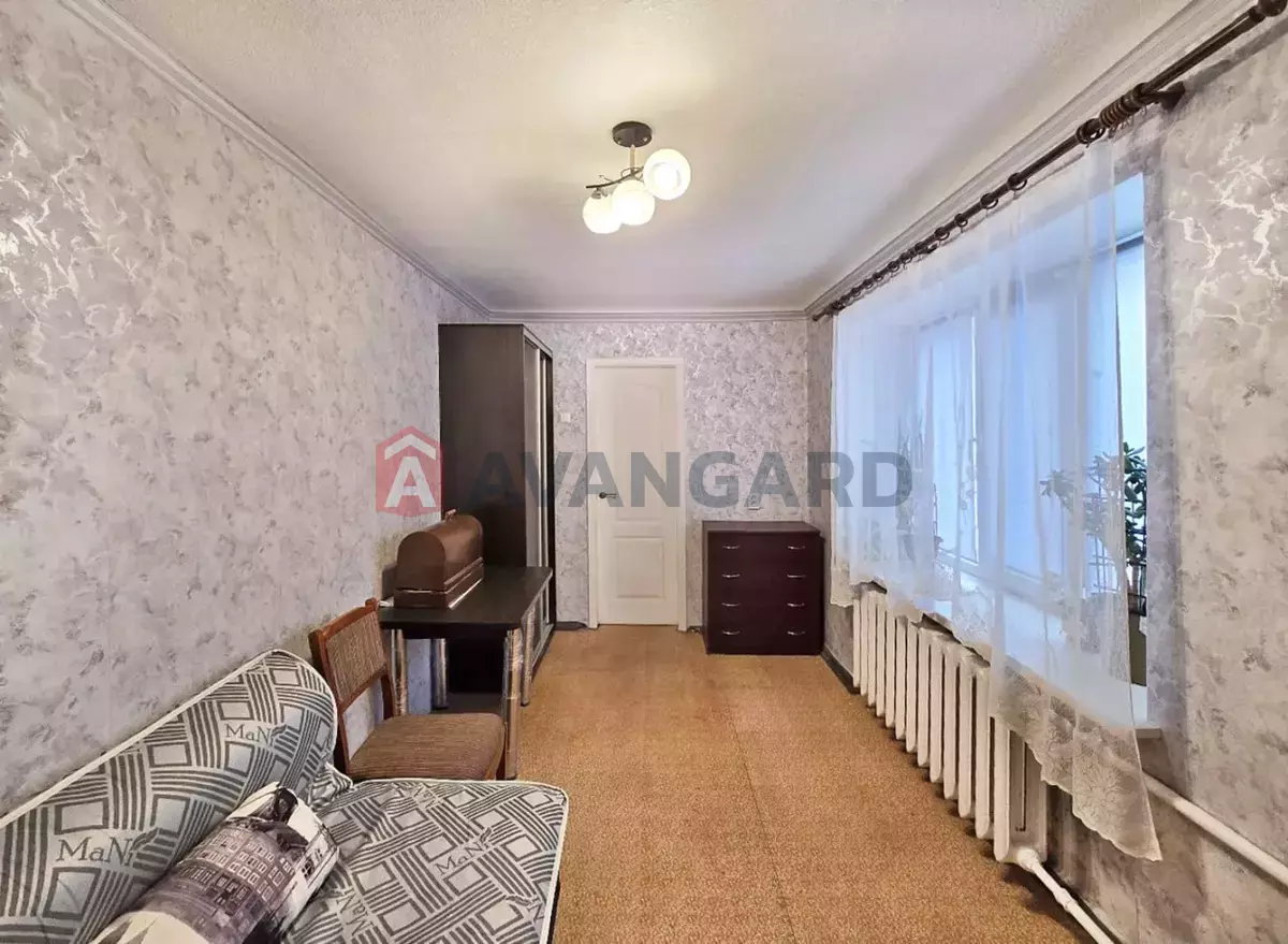 2 ��. ��������, 43/28/6 ��. �., 3/5 ������ ���� 5