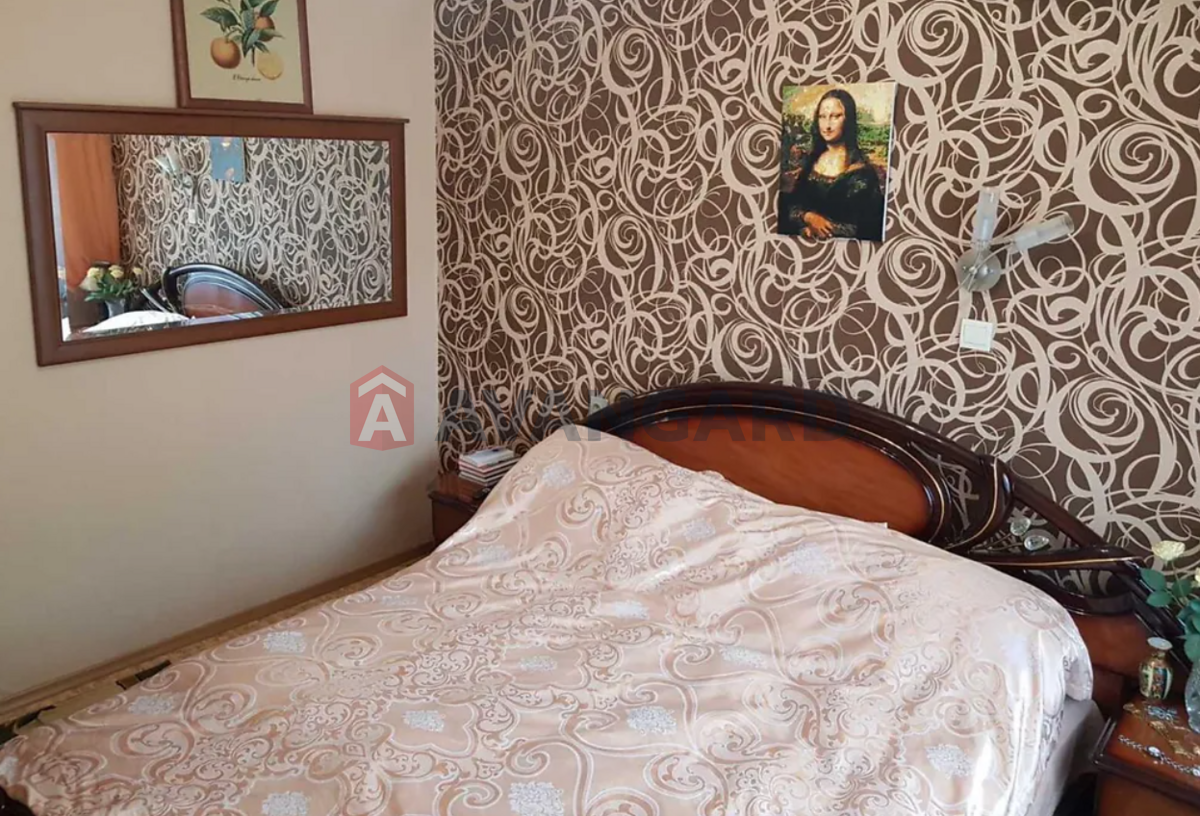 3 ��. ��������, 66/-/- ��. �., 2/9 ������ ���� 11