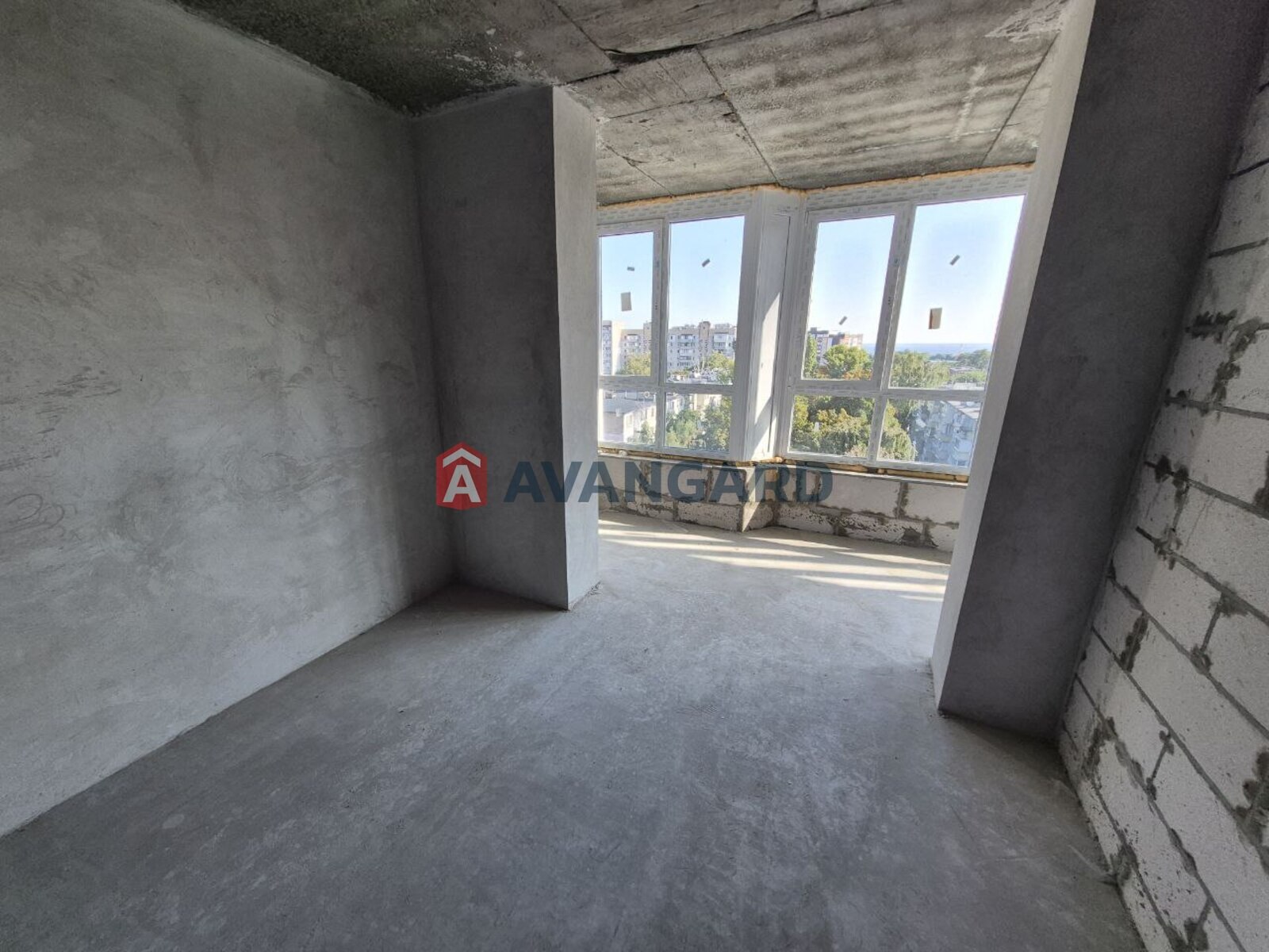 3 ��. ��������, 96,52/ 50,82/11,24 ��. �., 6/9 ������ ���� 7