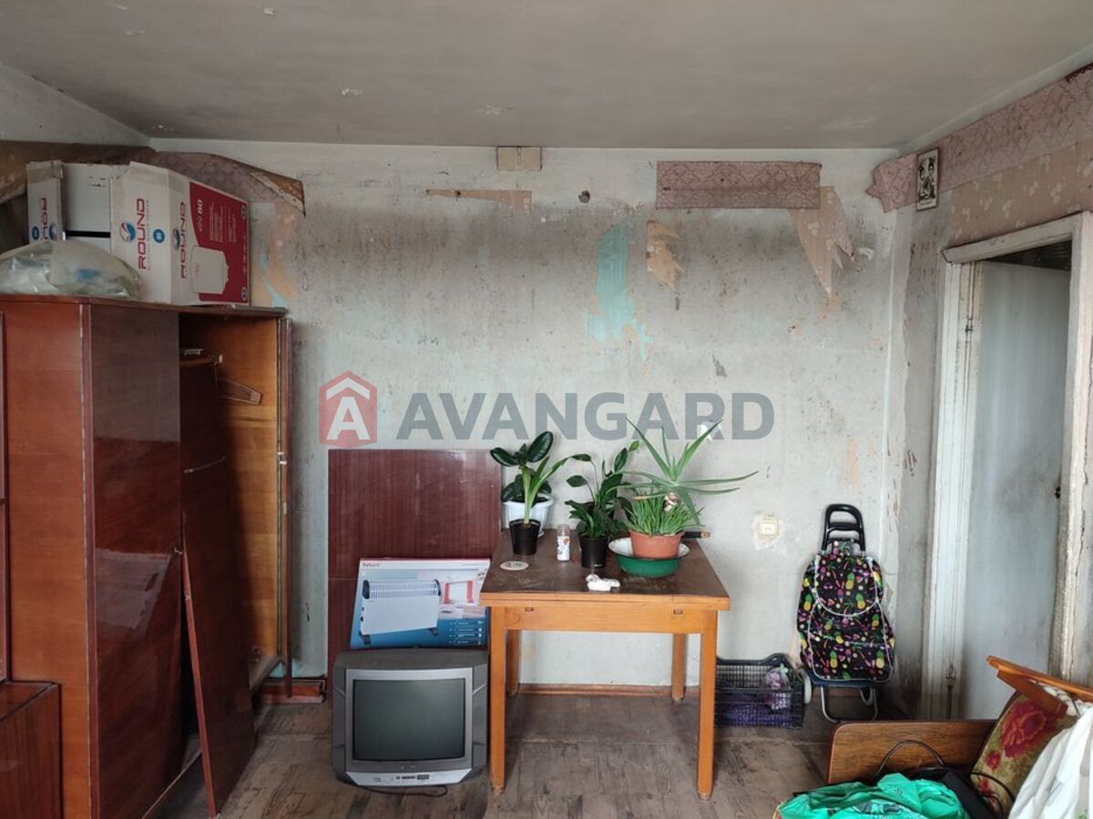 2 . , 49/-/8 . ., 9/9   9