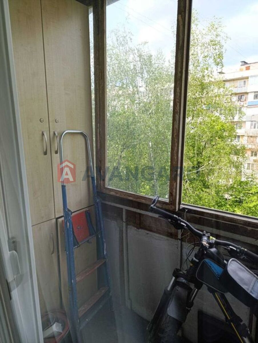 3 ��. ��������, 58/-/6 ��. �., 6/9 ������ ���� 20