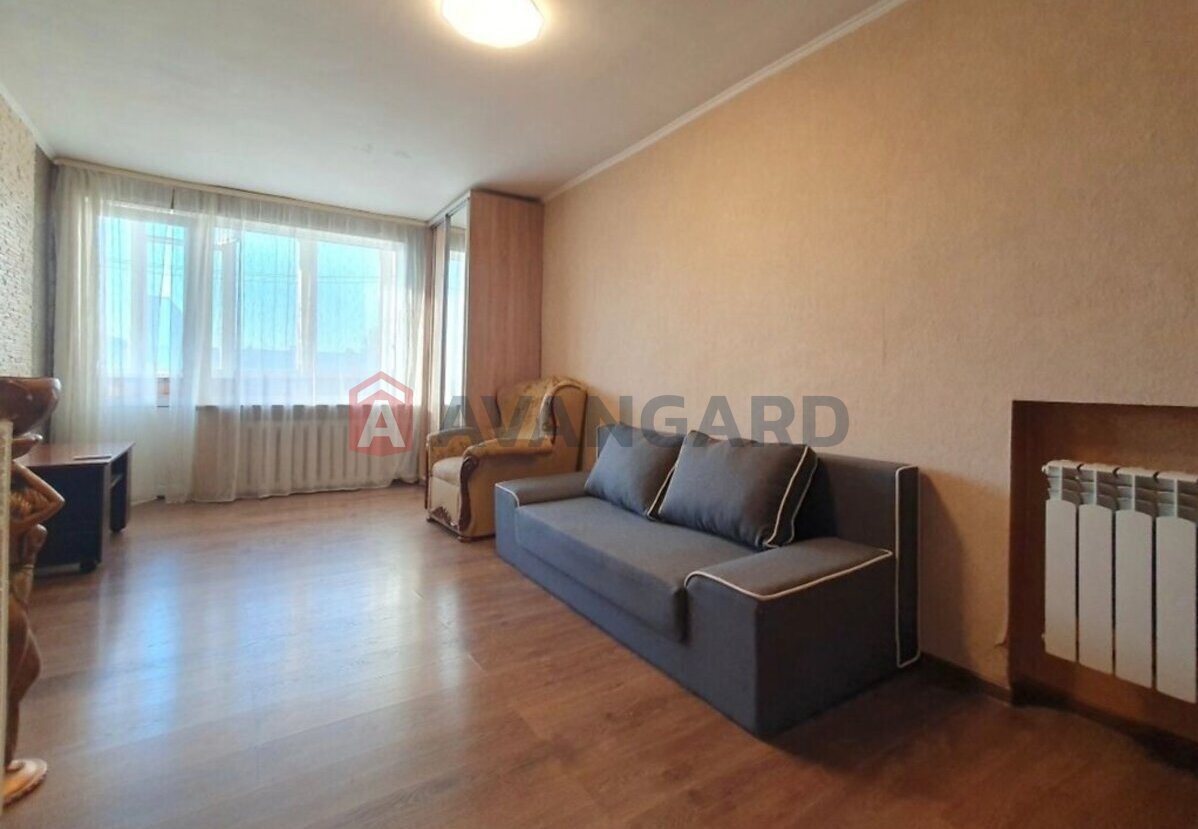 1 ����. ��������, 30/17/3 ��. �., 6/9 ���� ���� 1