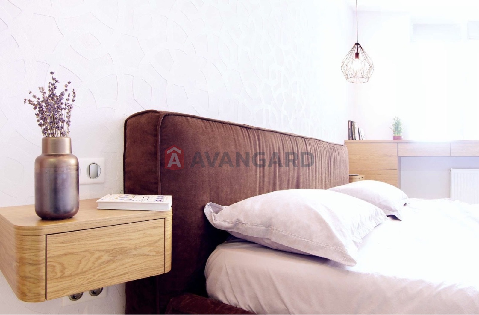 1 . , 43.30/18/20 . ., 8/23   2