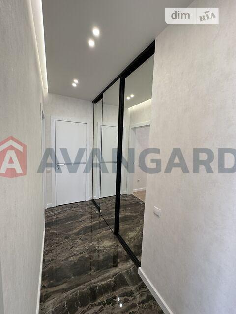 1 ��. ��������, 83/36.2/25 ��. �., 22/25 ������ ���� 13