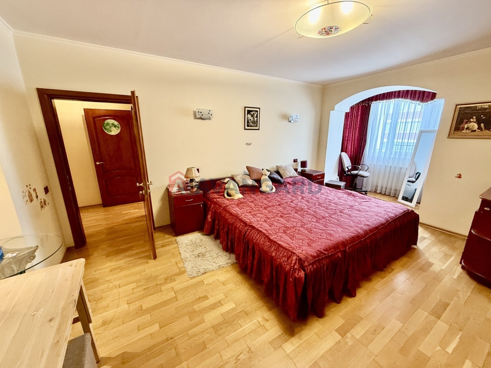 4 ��. ��������, 152/125/20 ��. �., 3/10 ������ ���� 26