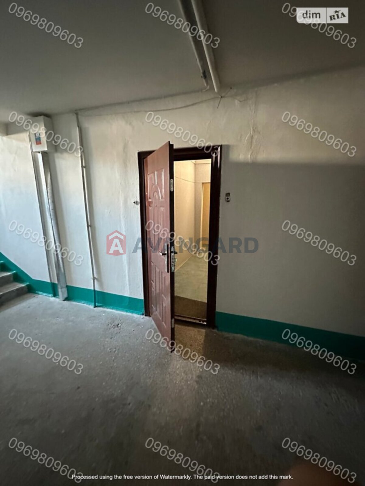 4 ��. ��������, 83/54/8 ��. �., 4/9 ������ ���� 4