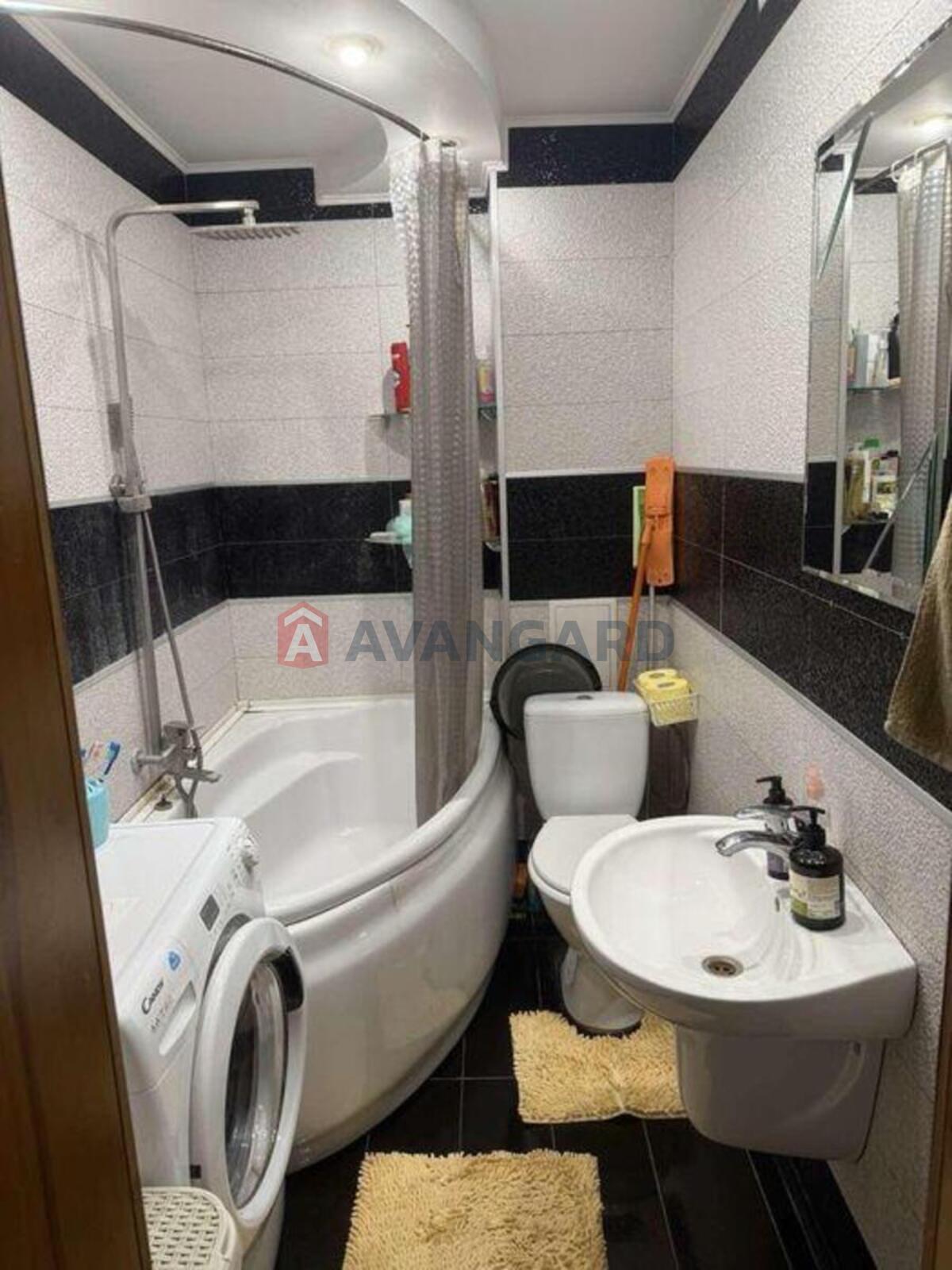 1 ����. ��������, 49/-/9 ��. �., 2/10 ���� ���� 8