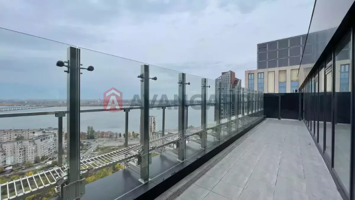 3 ��. ��������, 157/-/- ��. �., 18/18 ������ ���� 6