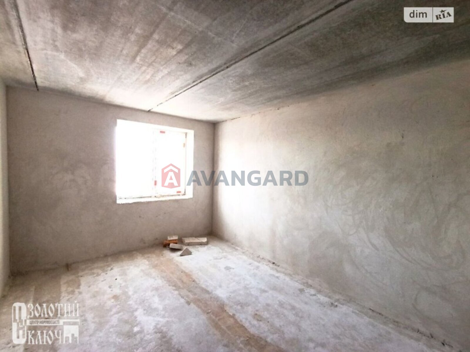 2 ��. ��������, 71/35/17 ��. �., 9/10 ������ ���� 5