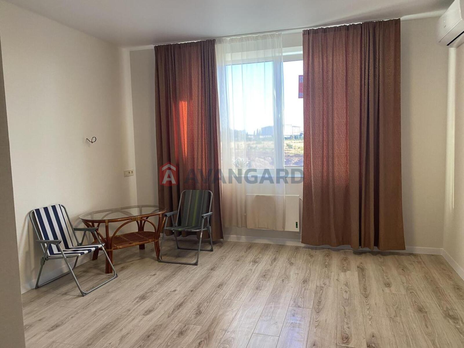 1 ��. ��������, 25/-/8 ��. �., 2/4 ������ ���� 1