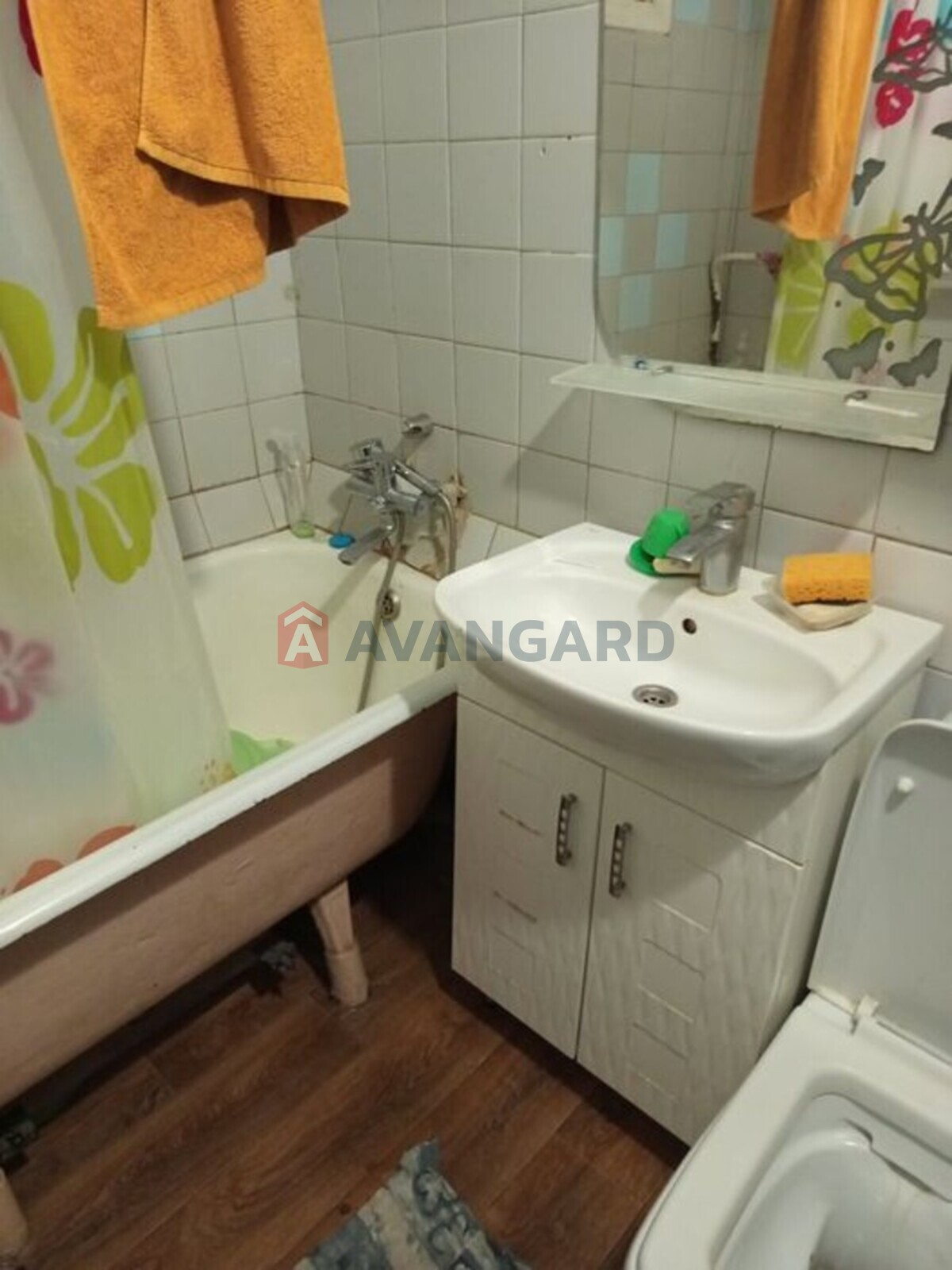 2 ��. ��������, 45/-/6 ��. �., 1/3 ������ ���� 2