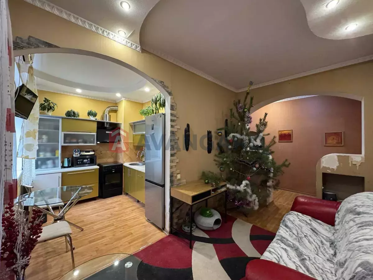 3 ����. ��������, 67/-/- ��. �., 4/4 ���� ���� 1