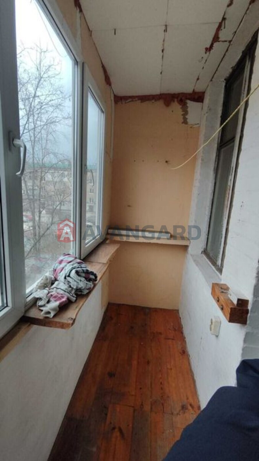 1 ����. ��������, 37/-/8 ��. �., 3/5 ���� ���� 8