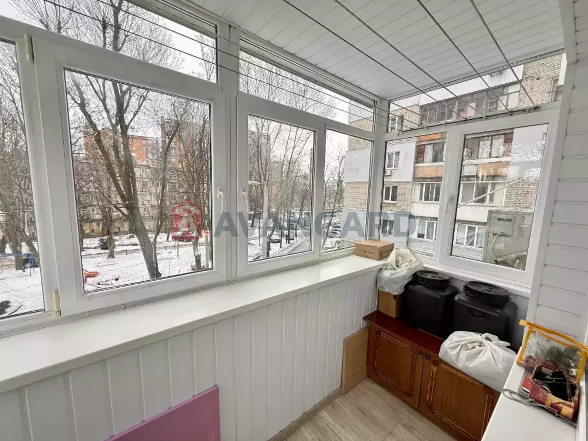 2 ����. ��������, 42/-/- ��. �., 3/9 ���� ���� 18