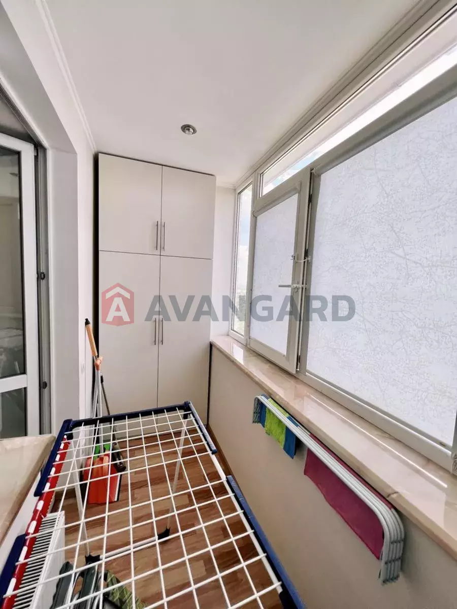 2 ��. ��������, 80/-/15 ��. �., 14/16 ������ ���� 21