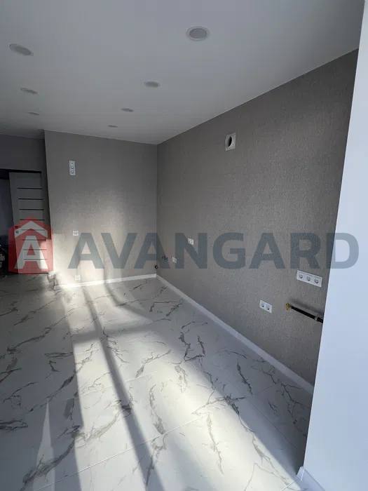 1 ��. ��������, 44,8/16,0/16,6 ��. �., 6/10 ������ ���� 5