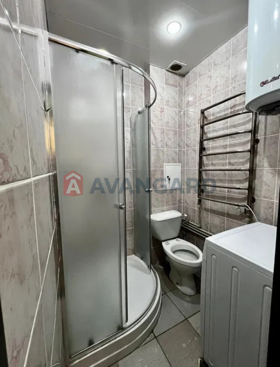 1 . , 31/-/4 . ., 1/2   5