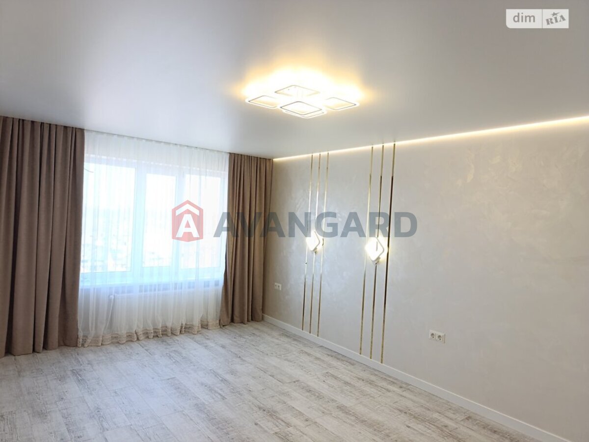 2 ��. ��������, 69/36/14 ��. �., 10/10 ������ ���� 11