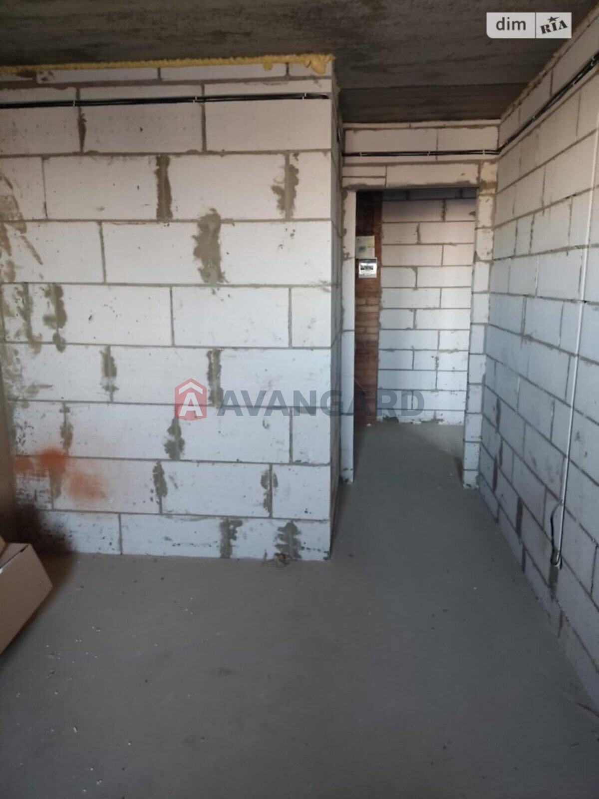 1 . , 43/18/12 . ., 8/11   12