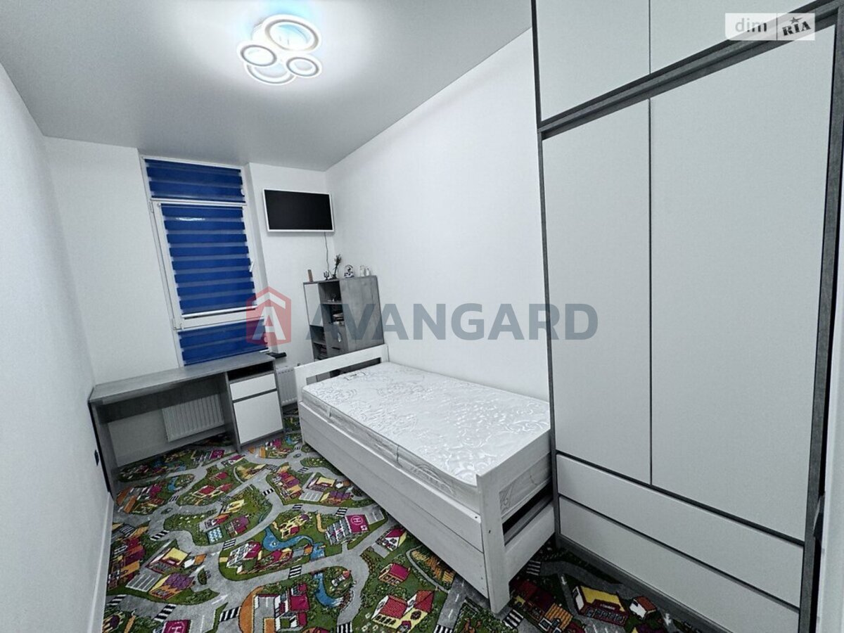 2 ��. ��������, 63/25/17 ��. �., 3/10 ������ ���� 7