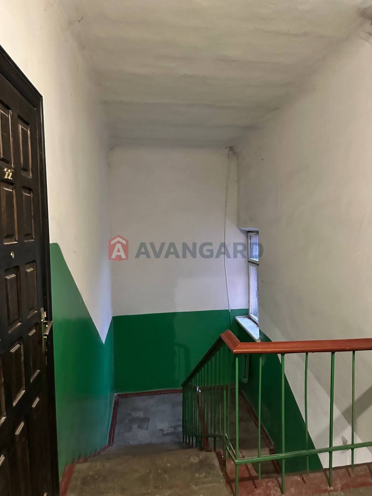 3 ����. ��������, 71/40/8 ��. �., 3/3 ���� ���� 16