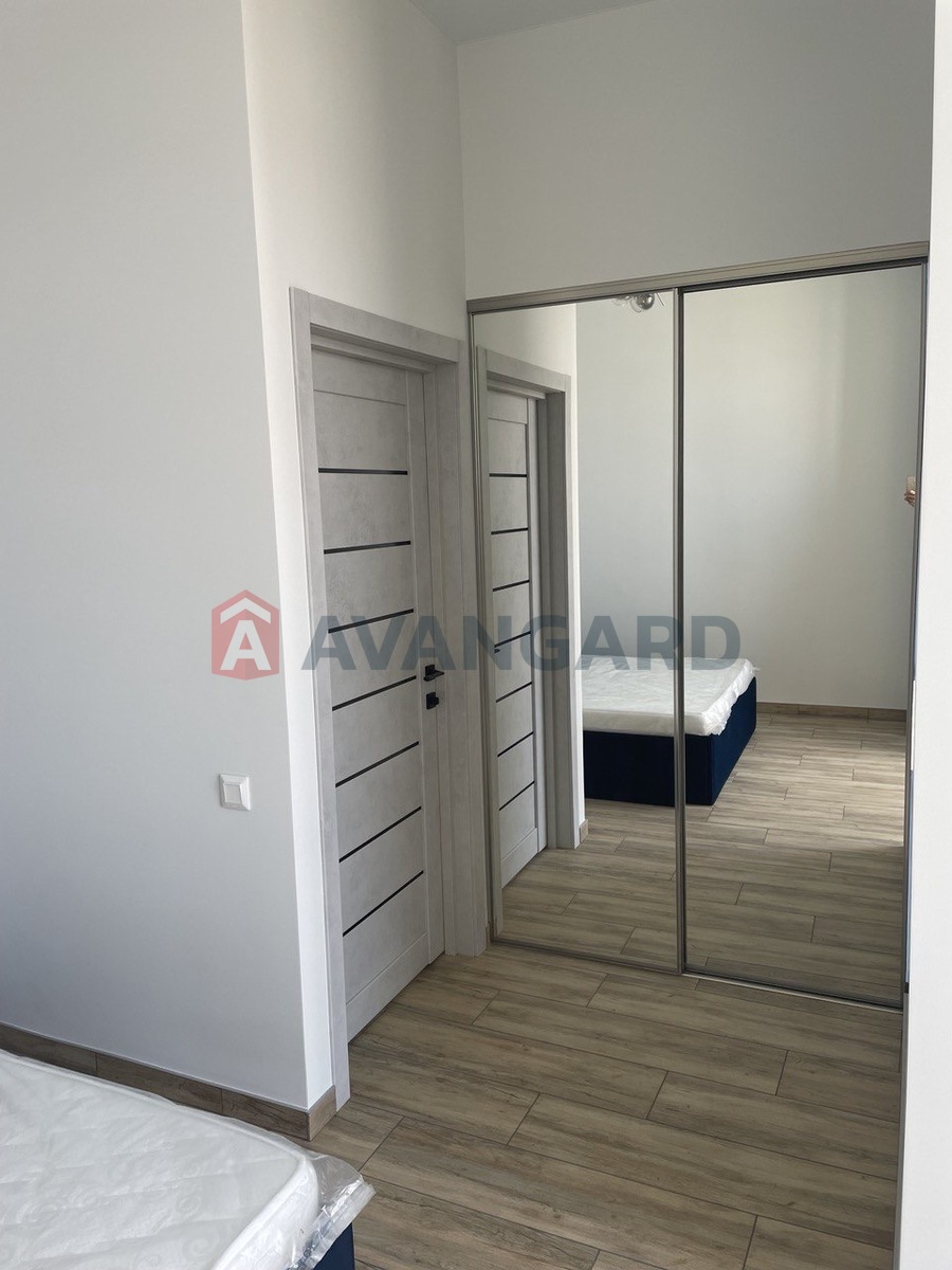 2 ��. ��������, 50/-/- ��. �., 9/9 ������ ���� 11