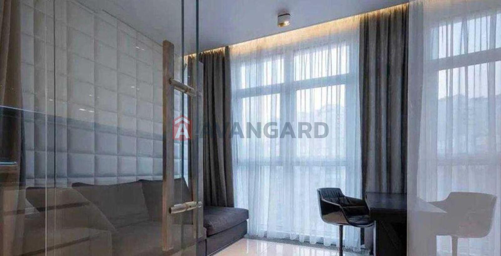 3 ��. ��������, 120/-/38 ��. �., 19/30 ������ ���� 10