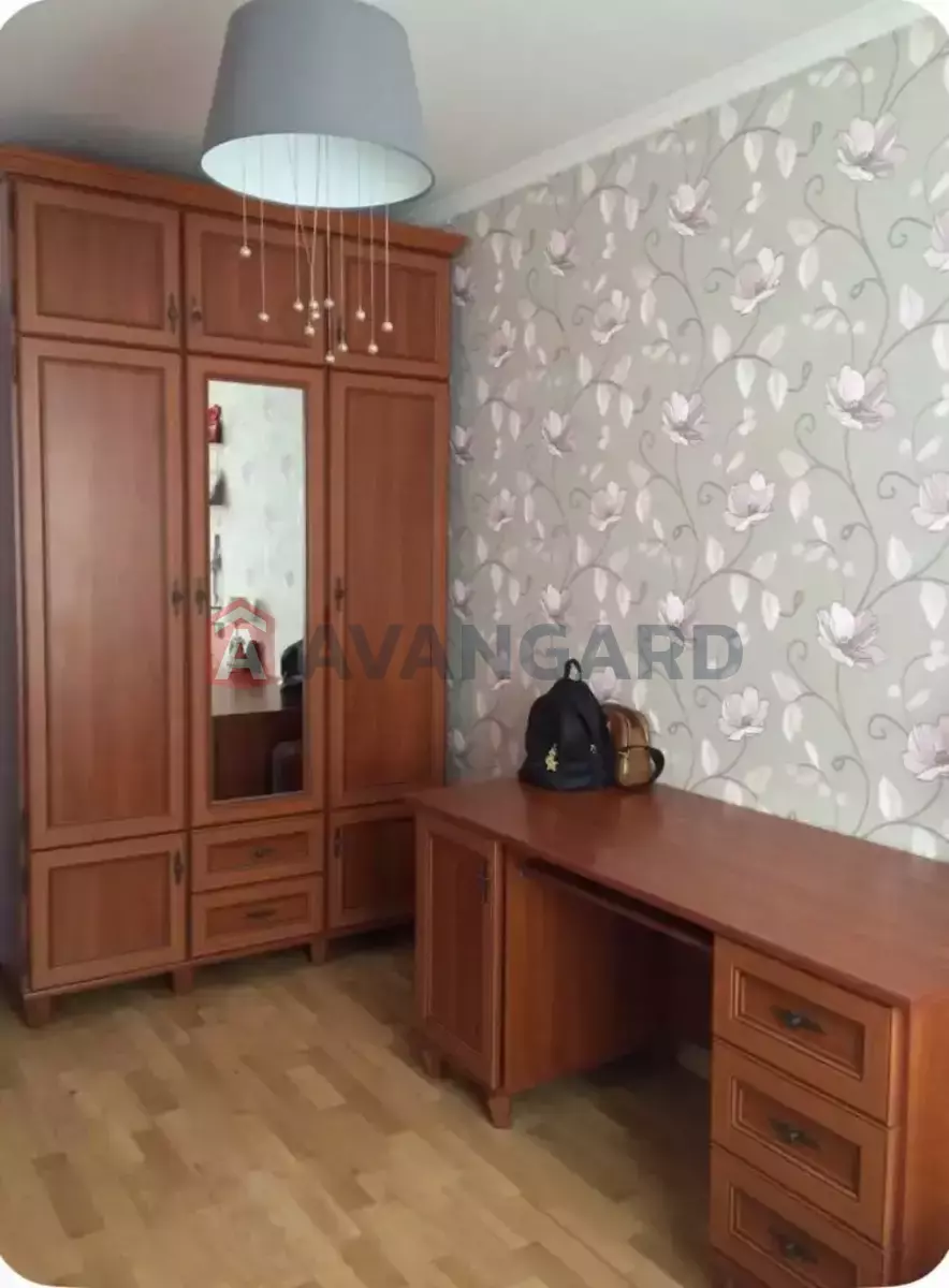 2 ��. ��������, 45/28/7 ��. �., 9/9 ������ ���� 5